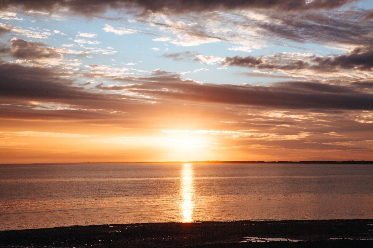 Onslow Beach Resort Eksteriør bilde