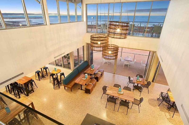 Onslow Beach Resort Eksteriør bilde